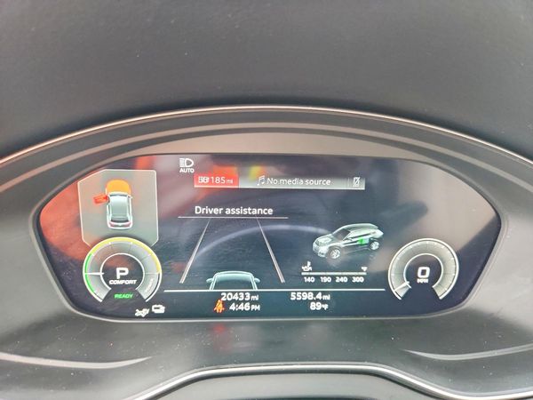 2021 AUDI Q5 E quattro Premium