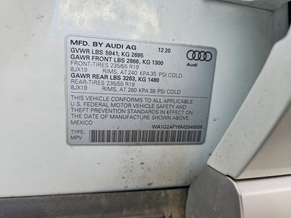 2021 AUDI Q5 E quattro Premium
