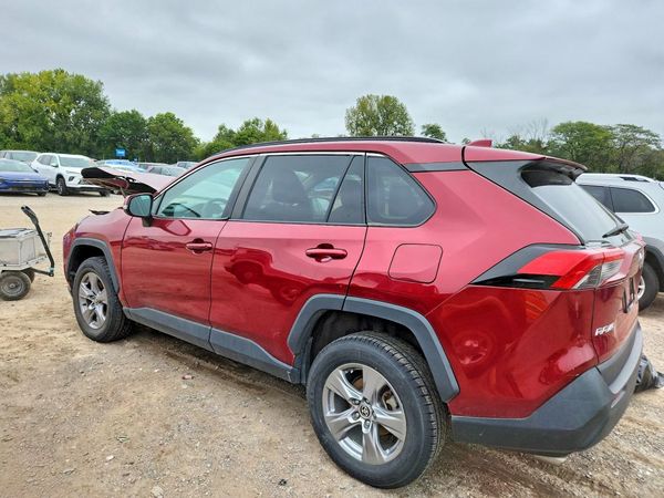 2022 TOYOTA RAV4 XLE — DSRA