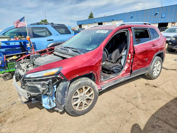 2017 JEEP CHEROKEE — DSFA — Front 3/4