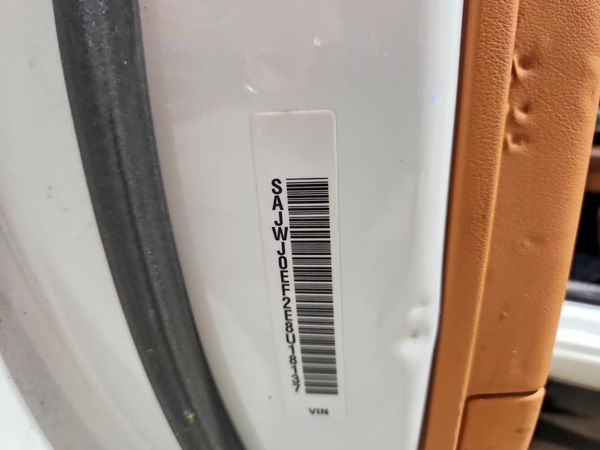 2014 JAGUAR XF — VINS