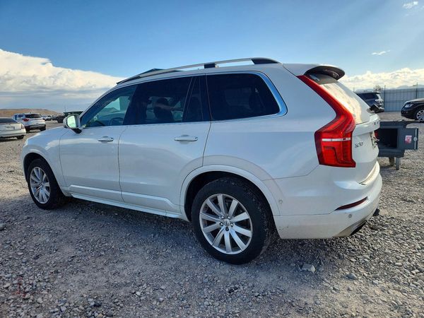 2016 VOLVO XC90 SV42 Momentum