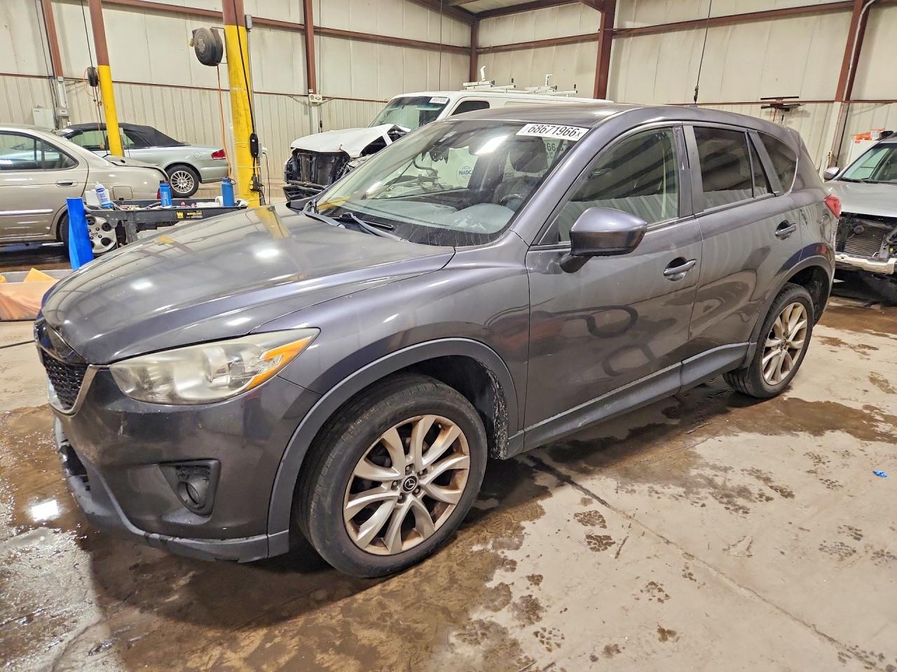 2015 MAZDA CX-5 — Front 3/4