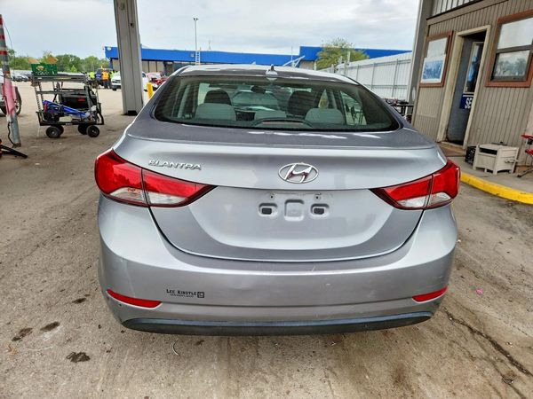 2015 HYUNDAI ELANTRA GLS(Middle)
