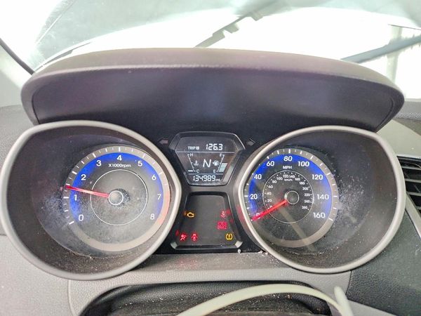 2015 HYUNDAI ELANTRA GLS(Middle)