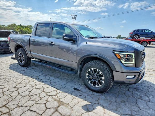 2021 NISSAN TITAN