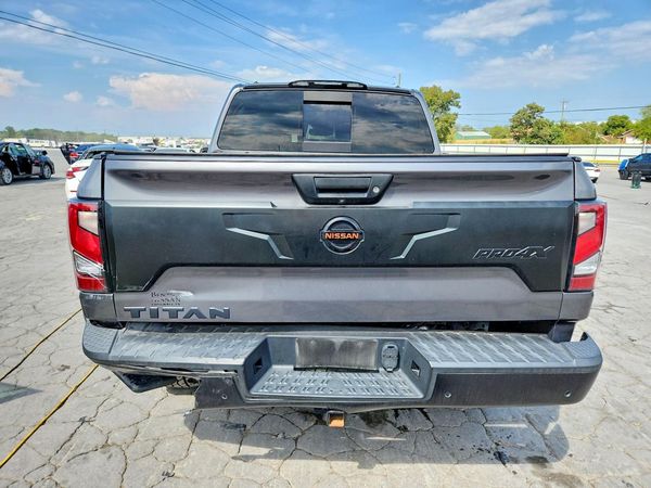 2021 NISSAN TITAN