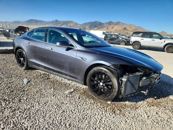 2017 TESLA MODEL S — Passenger 3/4