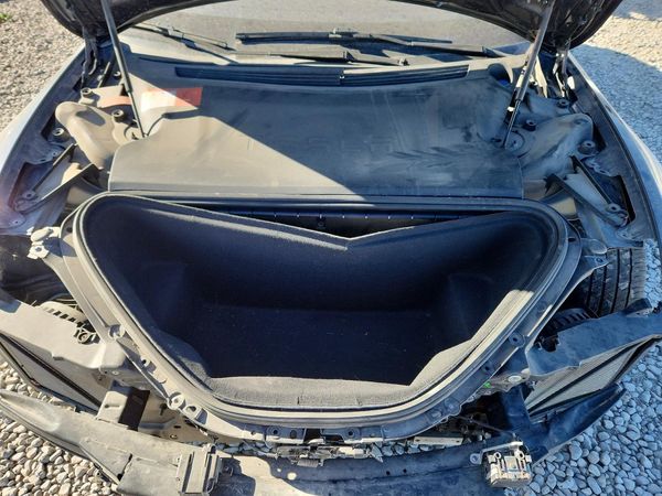 2017 TESLA MODEL S — Engine bay