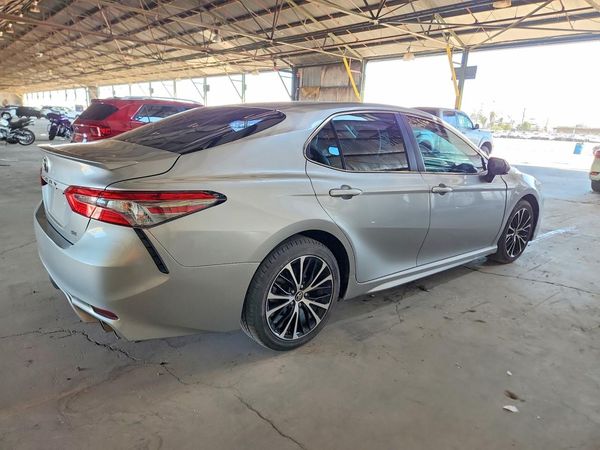 2018 TOYOTA CAMRY L/LE/SE/XLE