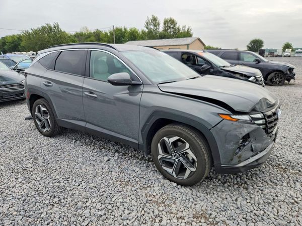 2024 HYUNDAI TUCSON — Passenger 3/4