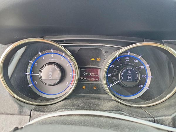 2012 HYUNDAI SONATA — ODOM