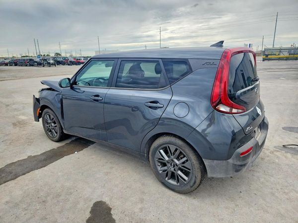 2021 KIA SOUL