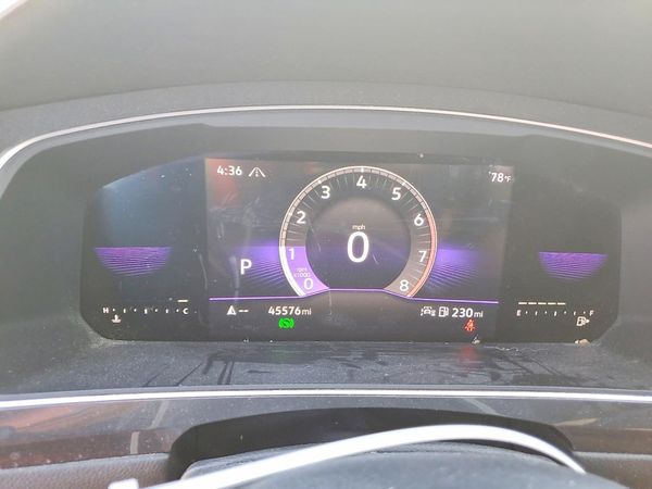 2022 VOLKSWAGEN TIGUAN 4Motion SE R-Line Black