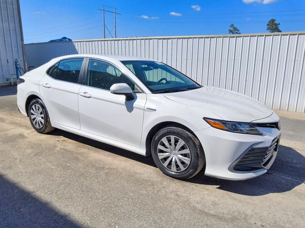 2021 TOYOTA CAMRY LE — Passenger 3/4