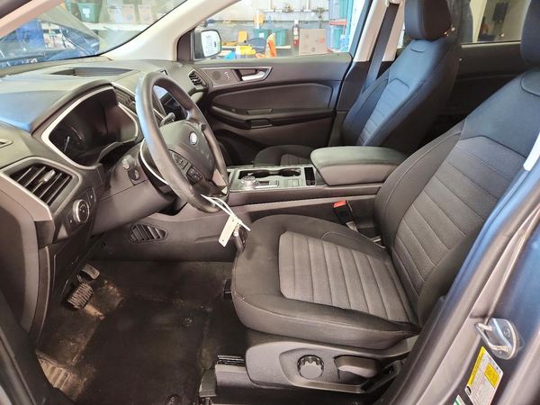 2021 FORD EDGE SE — DENT