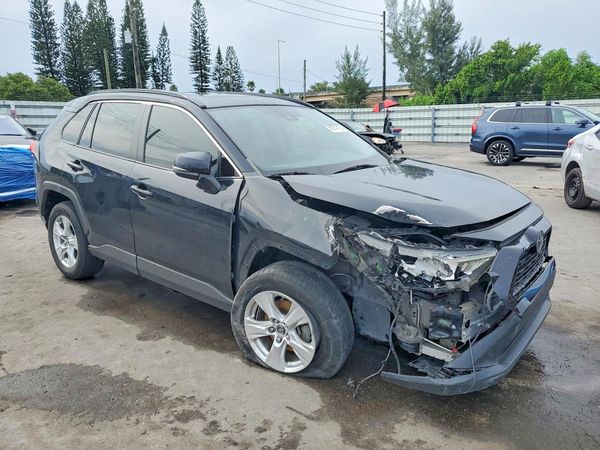 2019 TOYOTA RAV4