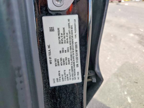 2022 TESLA MODEL 3