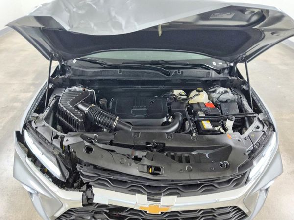 2026 CHEVROLET BLAZER 2LT — Engine bay