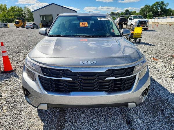 2024 KIA SELTOS LX