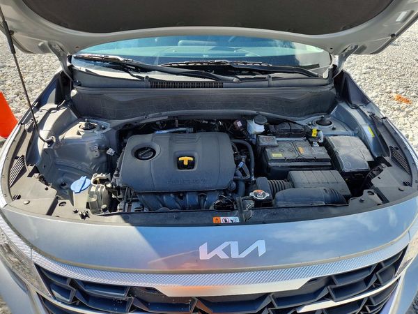 2024 KIA SELTOS LX