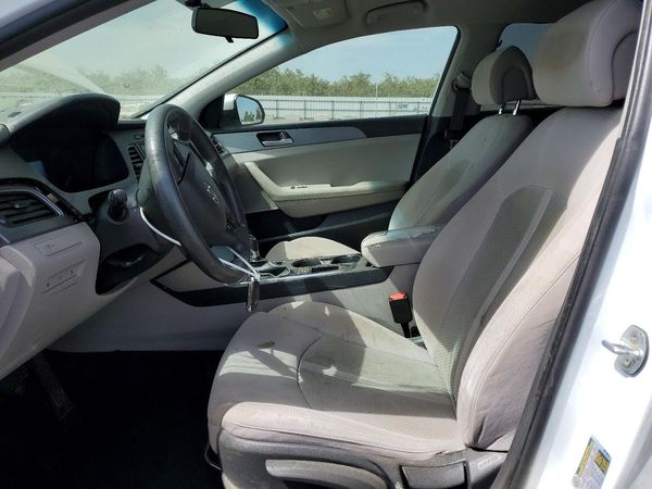 2017 HYUNDAI SONATA SE, Eco — DENT