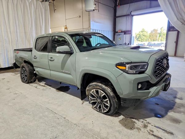 2023 TOYOTA TACOMA SR5