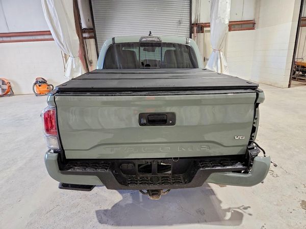 2023 TOYOTA TACOMA SR5