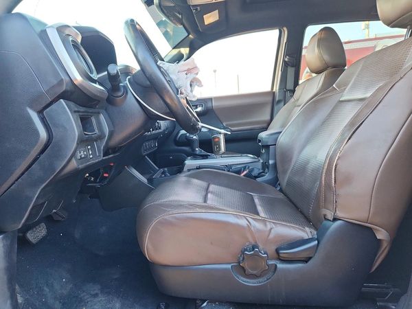2016 TOYOTA TACOMA Limited