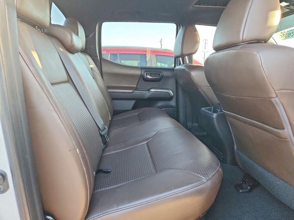 2016 TOYOTA TACOMA Limited