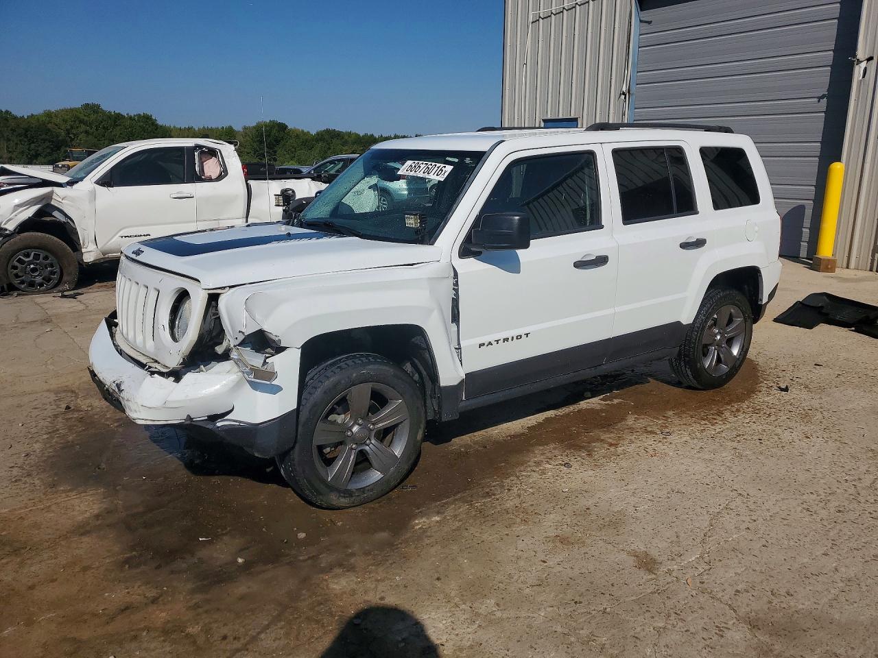 2016 JEEP PATRIOT Sport — Front 3/4