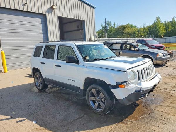 2016 JEEP PATRIOT Sport — Passenger 3/4