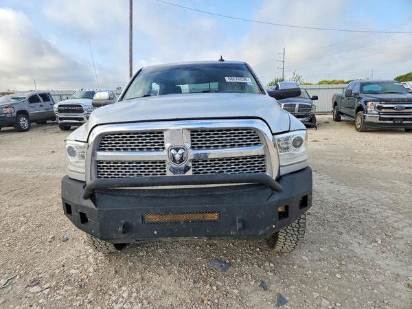 2017 RAM 2500 Laramie