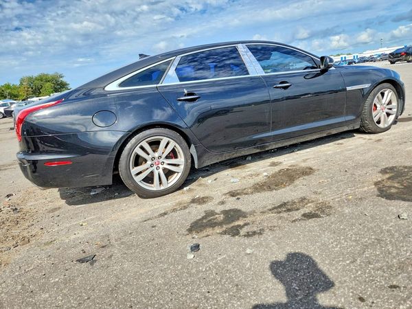 2015 JAGUAR XJ XJL Porfolio — PSRA