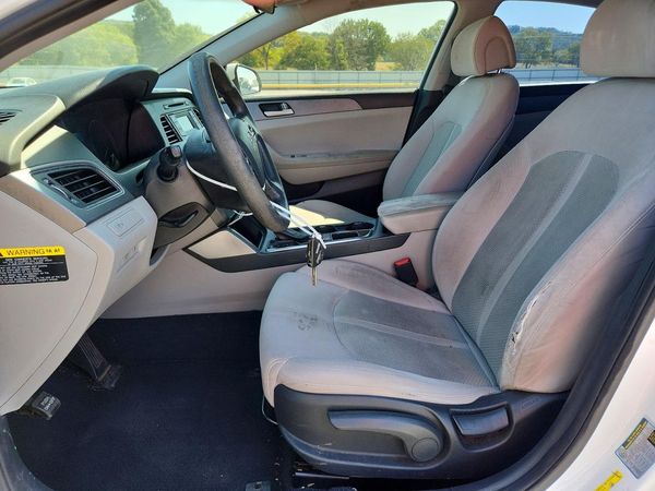 2017 HYUNDAI SONATA SE, Eco — DENT