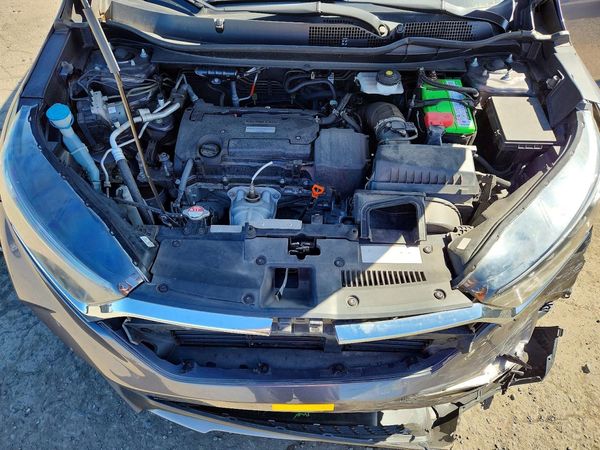 2019 HONDA CRV LX — Engine bay
