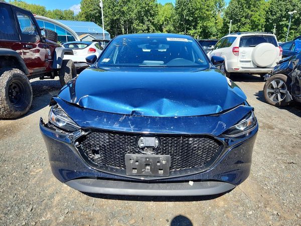 2023 MAZDA 3 Select Package