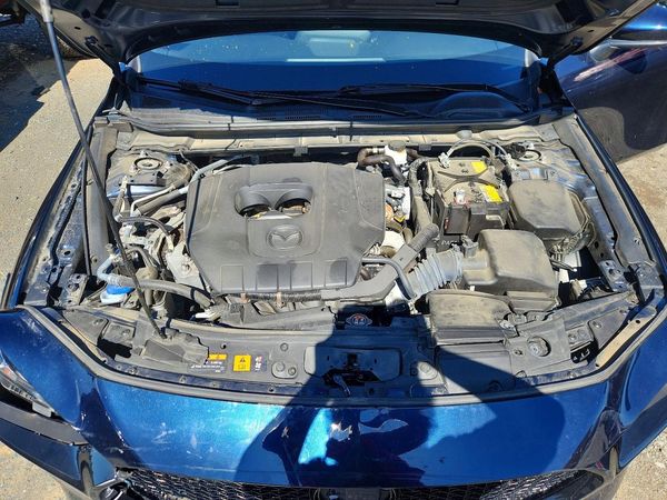 2023 MAZDA 3 Select Package