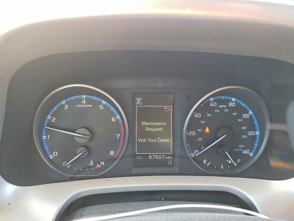 2017 TOYOTA RAV4 LE — ODOM