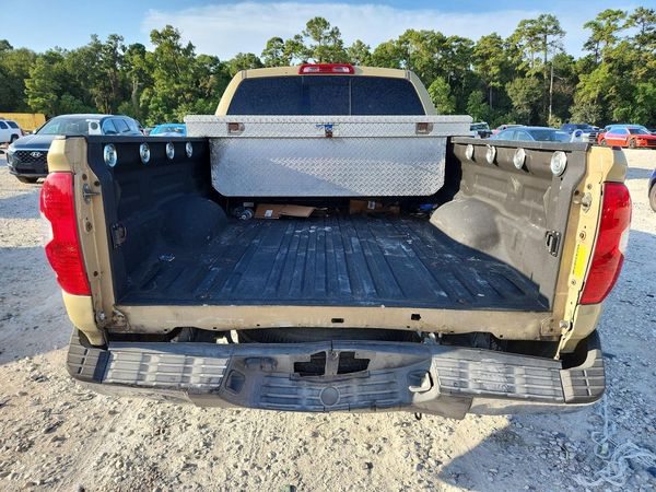 2019 TOYOTA TUNDRA SR5 Grade