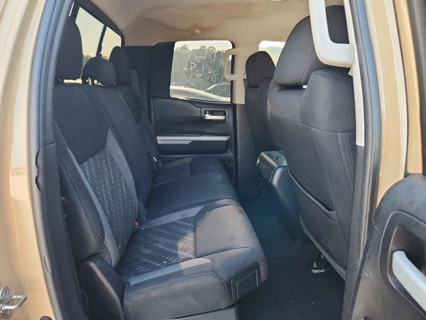 2019 TOYOTA TUNDRA SR5 Grade