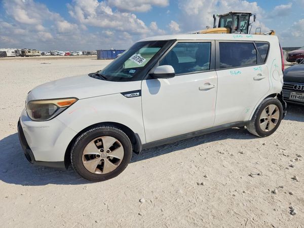 2015 KIA SOUL — Front 3/4