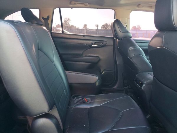 2021 TOYOTA HIGHLANDER XLE Nav — PSRS