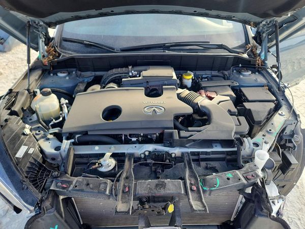 2024 INFINITI QX50 — Engine bay