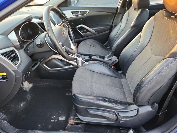 2014 HYUNDAI VELOSTER — DENT