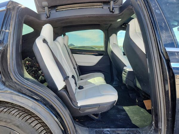 2019 TESLA MODEL X