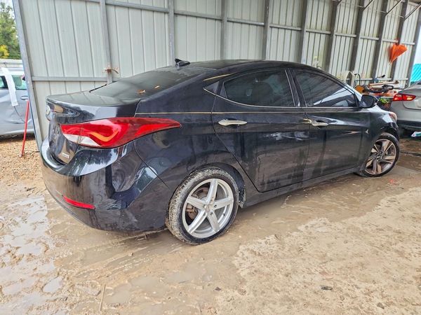 2016 HYUNDAI ELANTRA