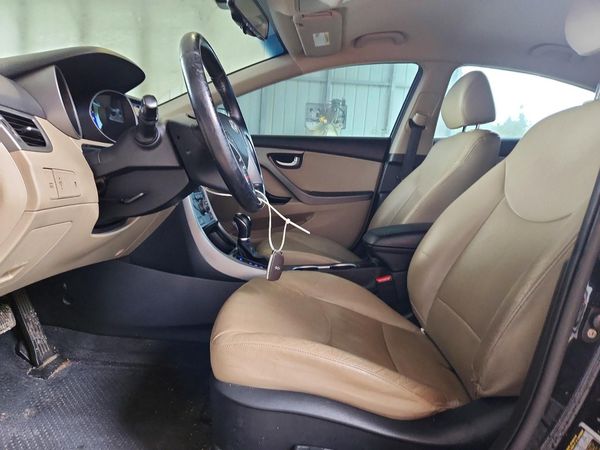2016 HYUNDAI ELANTRA