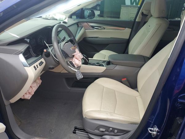 2023 CADILLAC XT5 — DENT