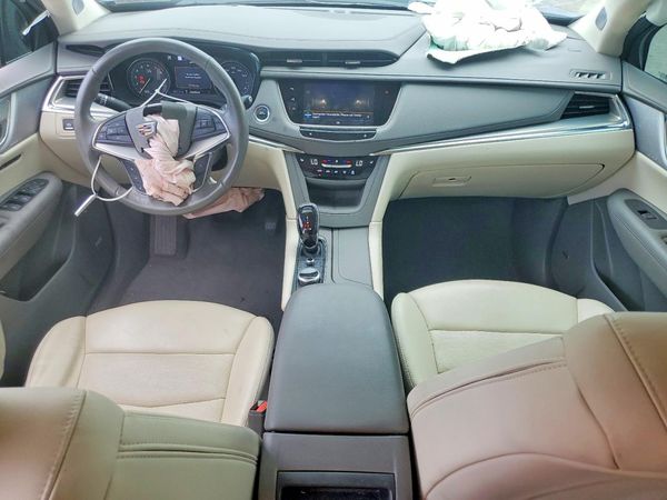 2023 CADILLAC XT5 — CKPT